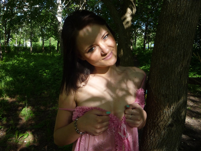Лариса, 20 лет, 2 размер груди